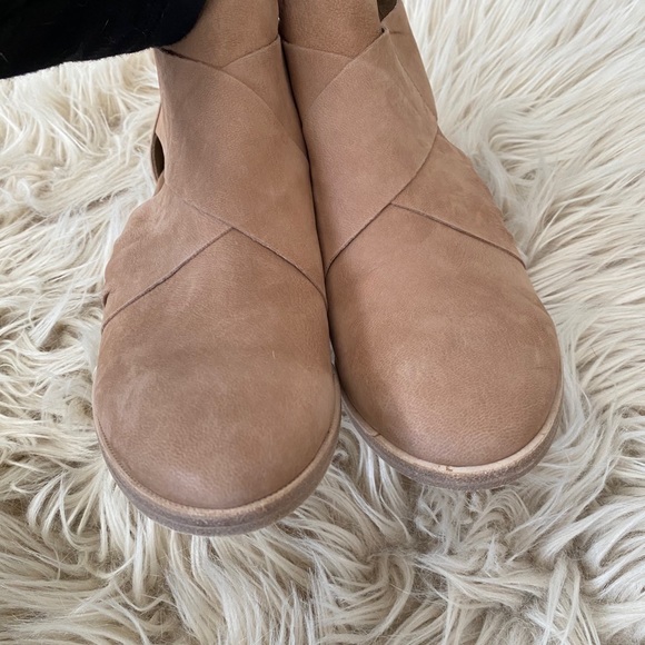 Eileen Fisher Walt Nubuck Booties - Picture 5 of 9